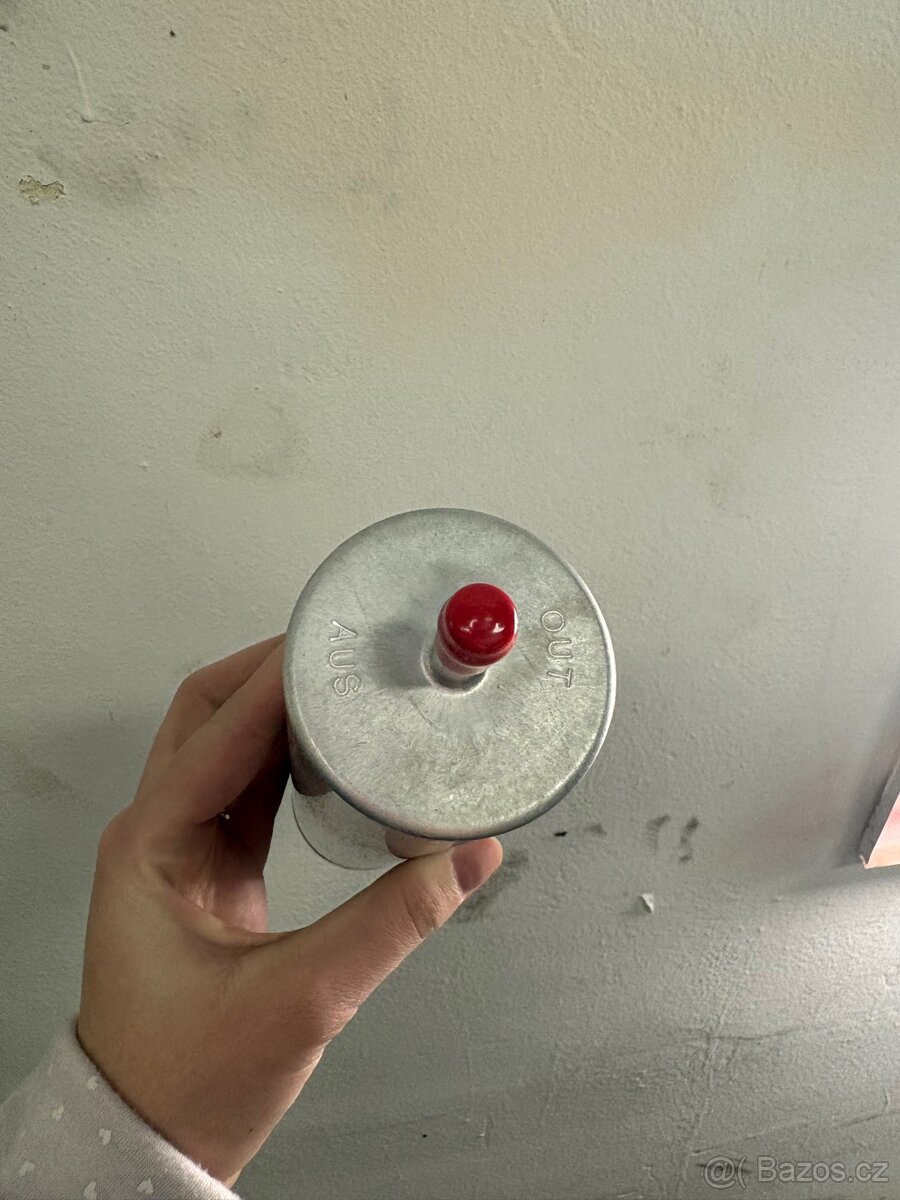 Palivový filtr na bmw - 5