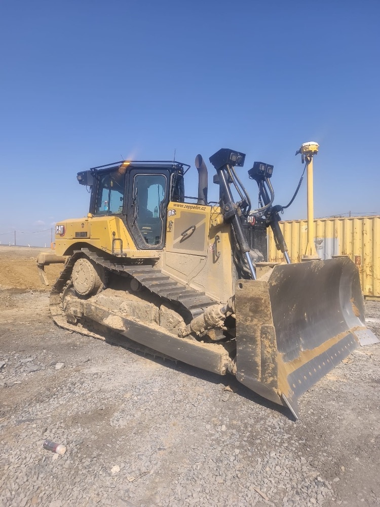 CAT D6XE - 5