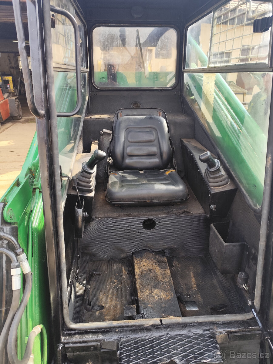 Prodám Locust 752 - 5