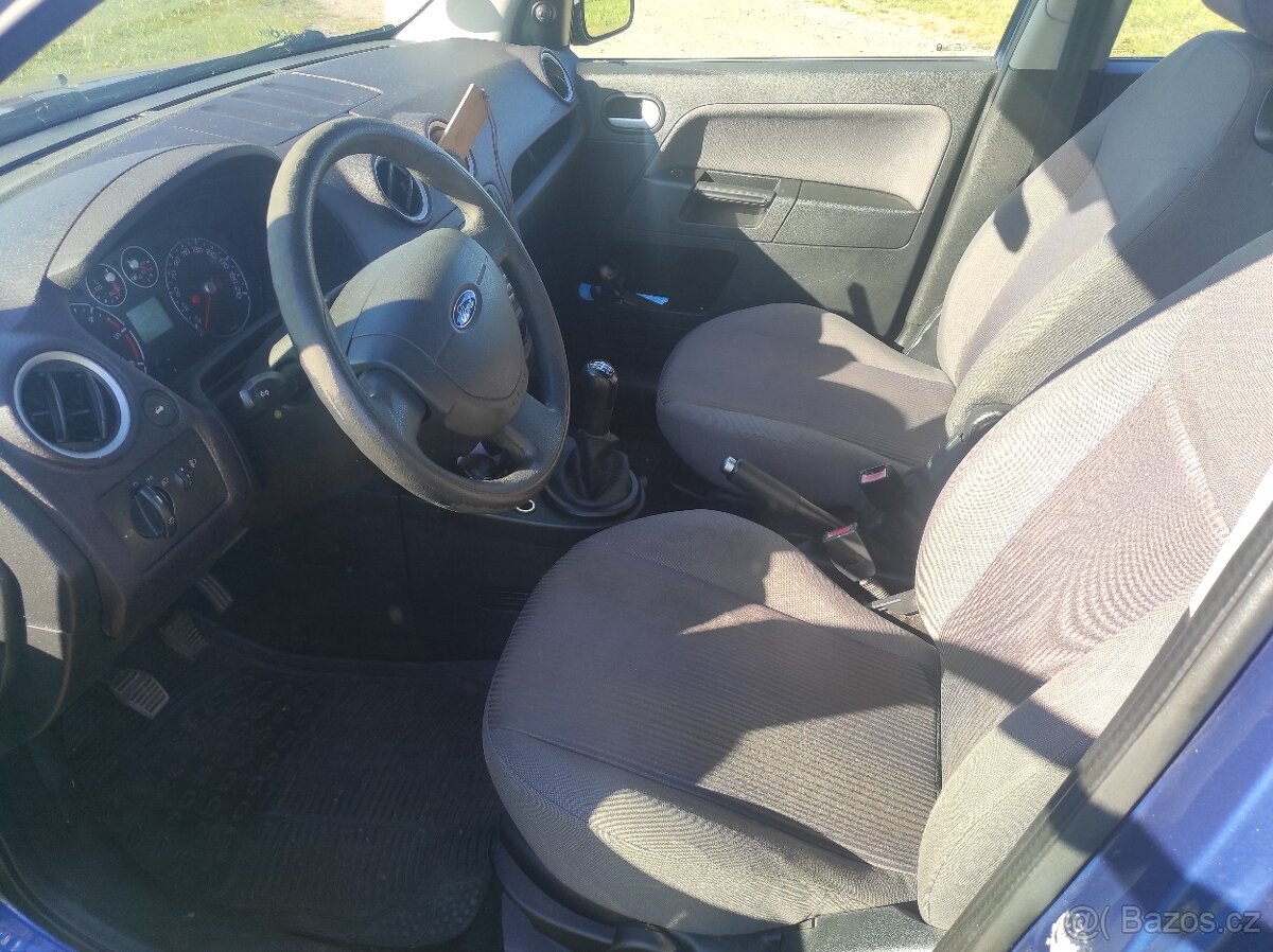 Ford Fusion 1.6 Tdci - 5