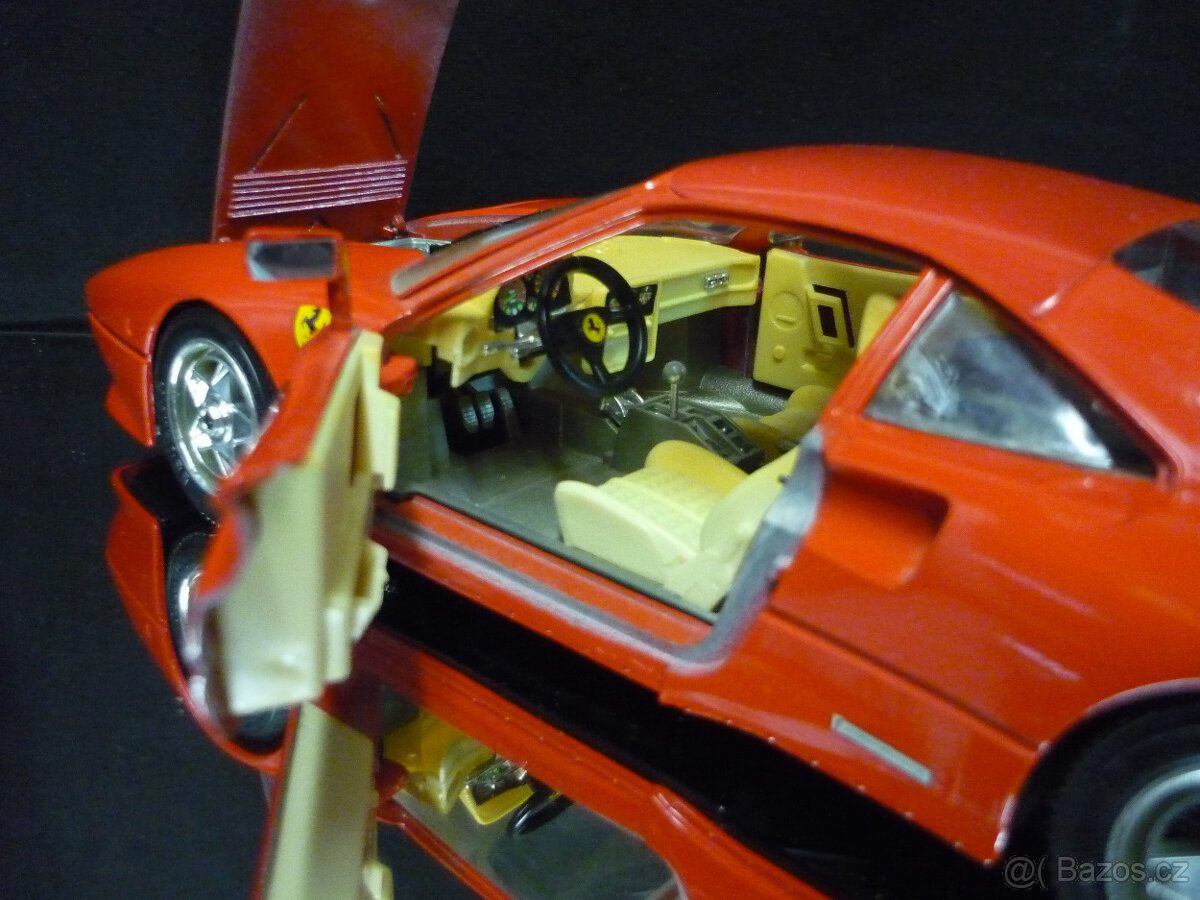 Ferrari GTO 1984 Bburago 1/18 - 5