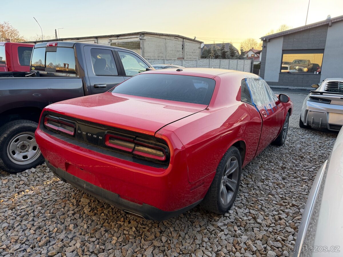 Dodge Challenger 3.6 2016r.v pojizdny - 5