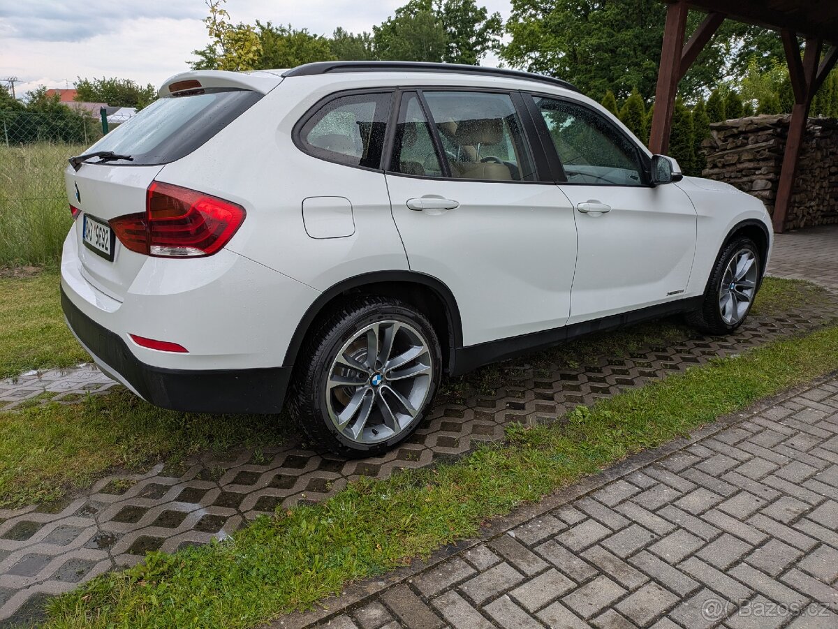 BMW X1 28i x-drive 240HP - nejvýkonnější X1 - 5