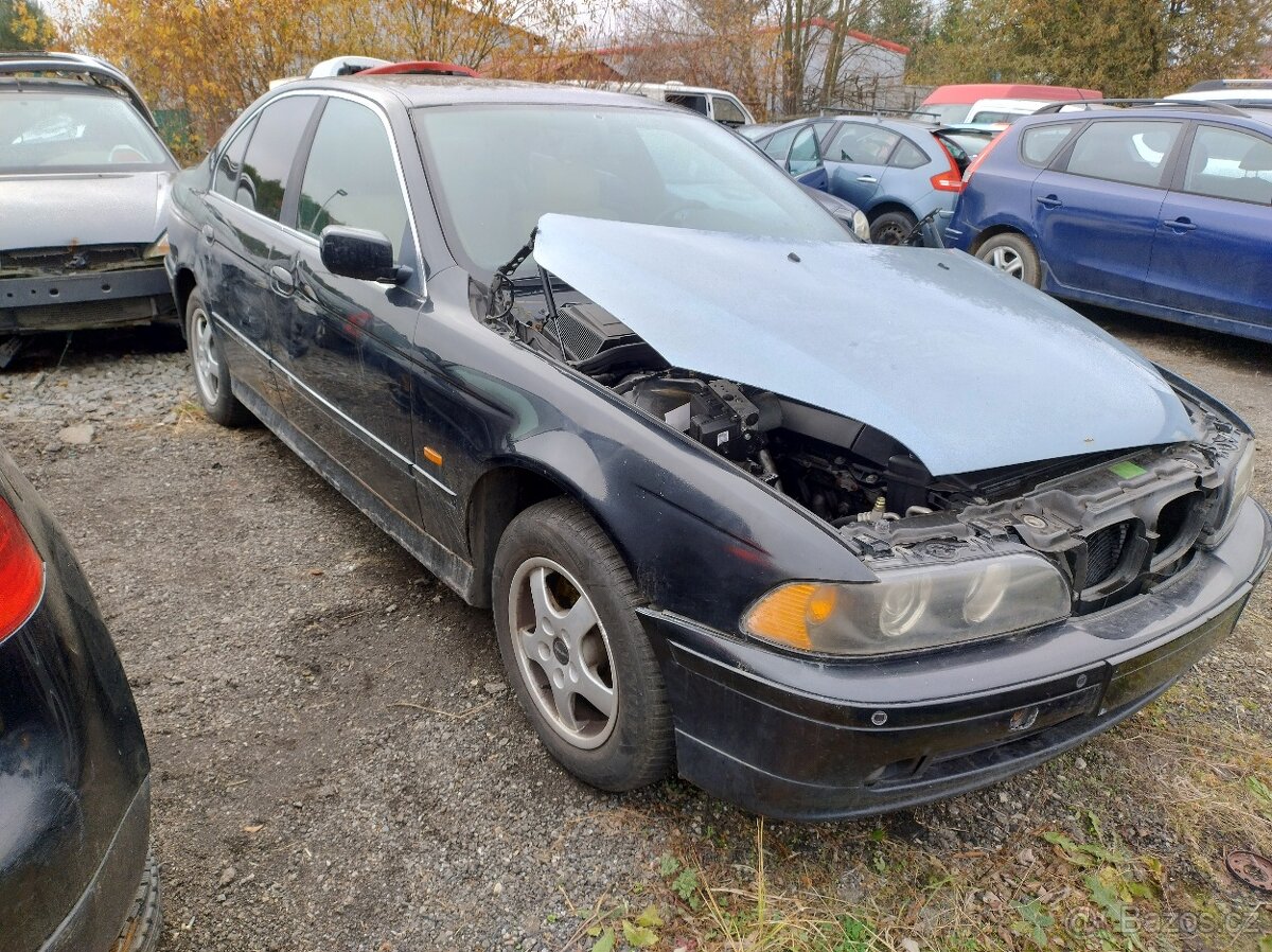 BMW E39 525i 2001 141kW - TOP VYBAVA, DILY - 5