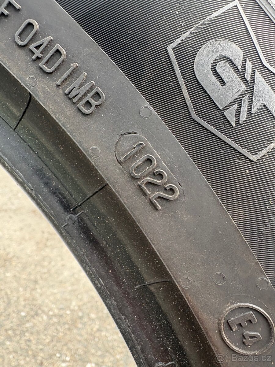 Letní pneu 275/45R21 - 5