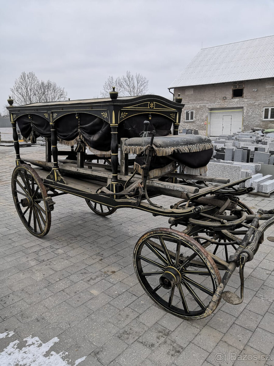 Pohřební kočár - 5