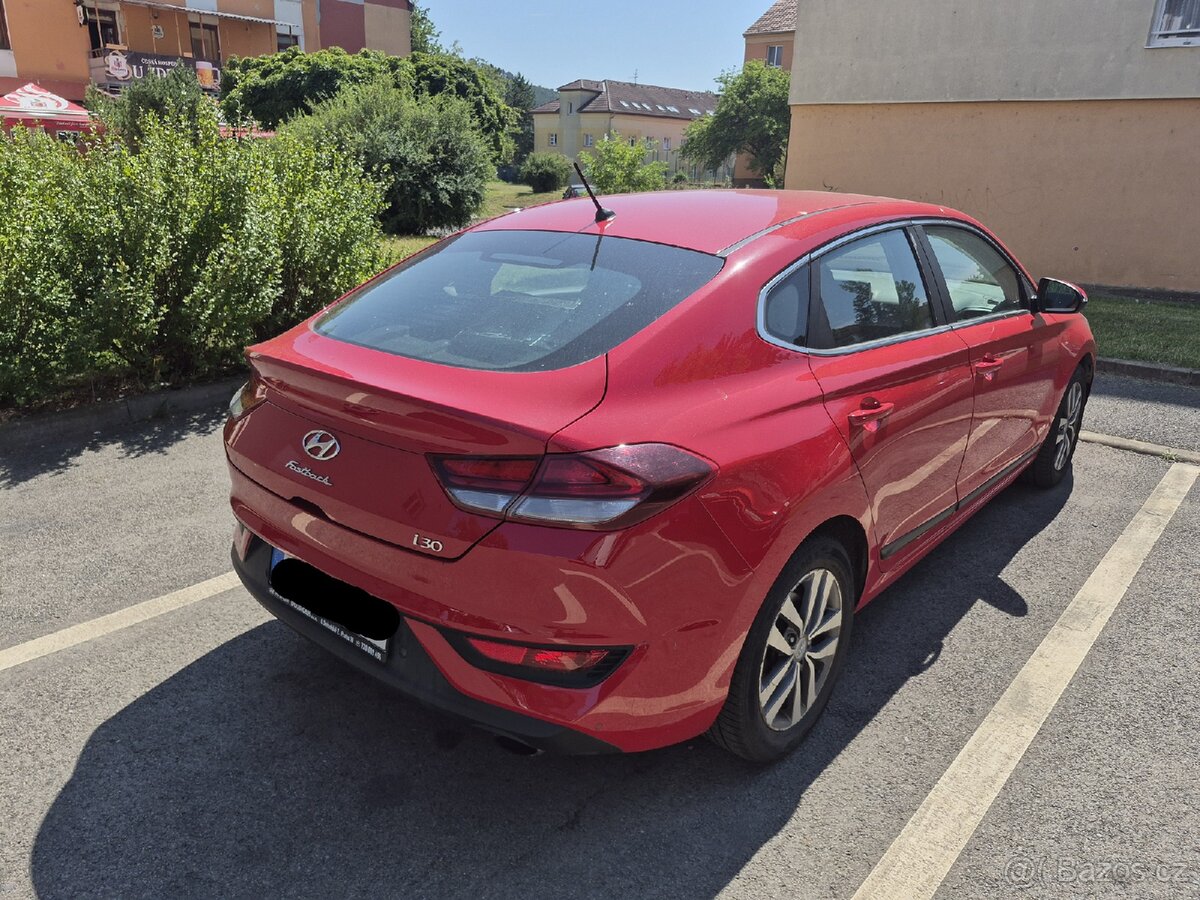 Hyundai i30 Fastback (2018) – Nová STK, po rozvodech - 5