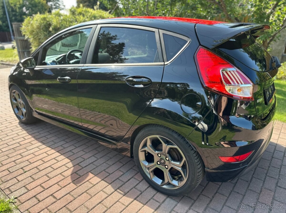 Prodám Ford Fiesta ST-line 1.0EcoBoost 92lw - 5