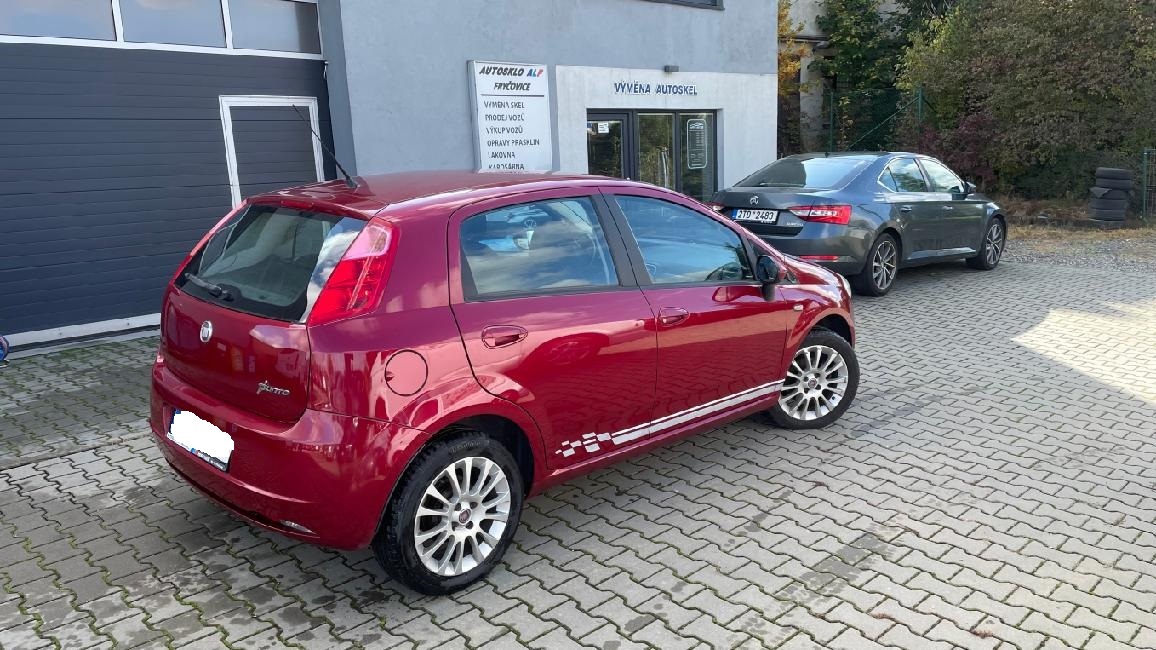 Fiat Punto, 1,2 i //ČR//2MAJITEL//AC// RV 5/2009 - 5