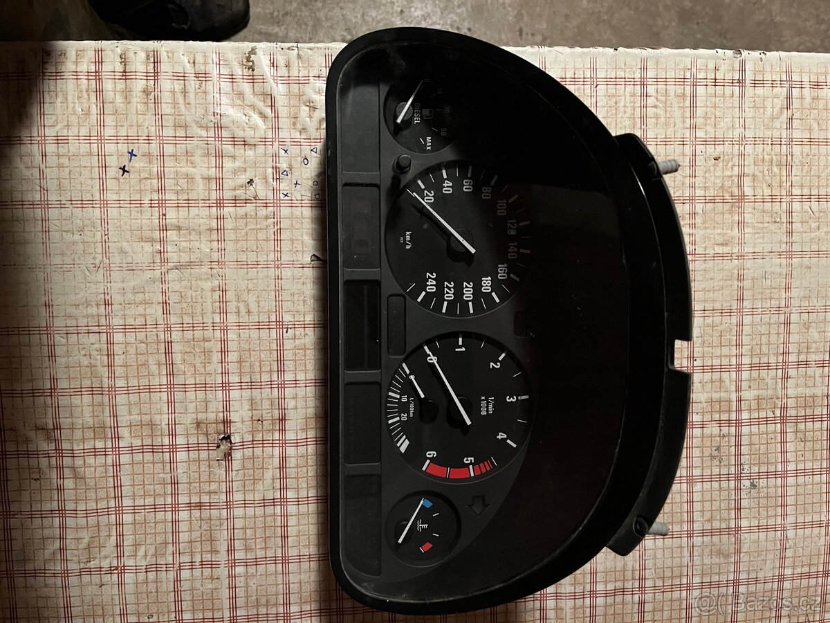 Budíky e39, e46, e34, e87 - 5