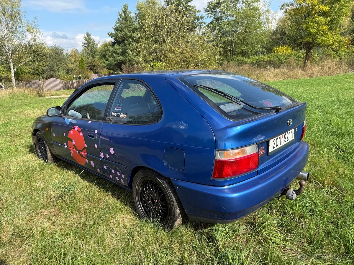 Toyota Corolla e10 1.3 65kw - 5