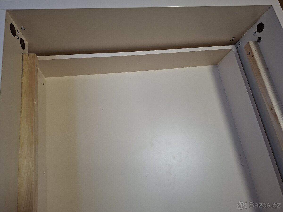 Prodám postel 200 x 90 x 42 - 5