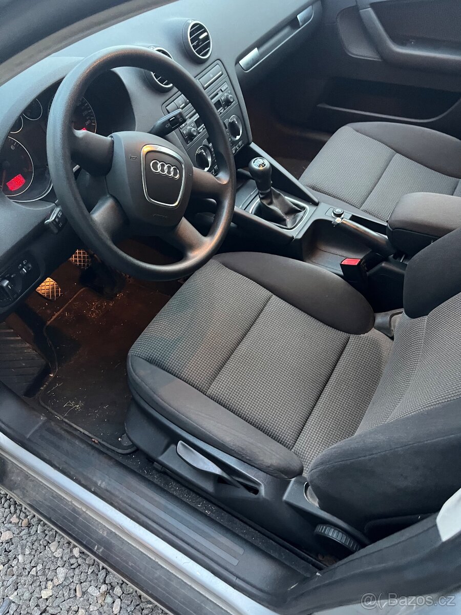 Audi A3 1.6 Mpi - 5