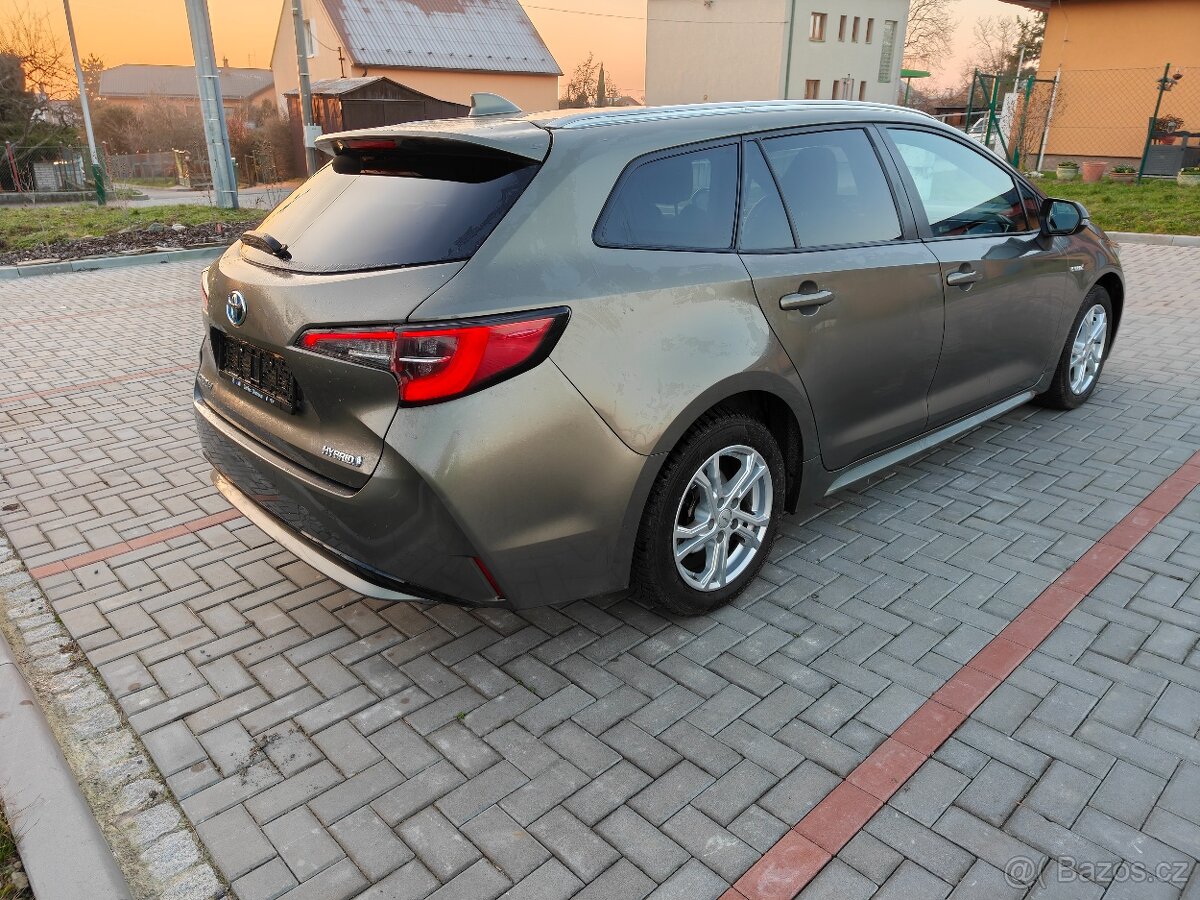 Toyota Corolla 1.8 hybrid TS - 5