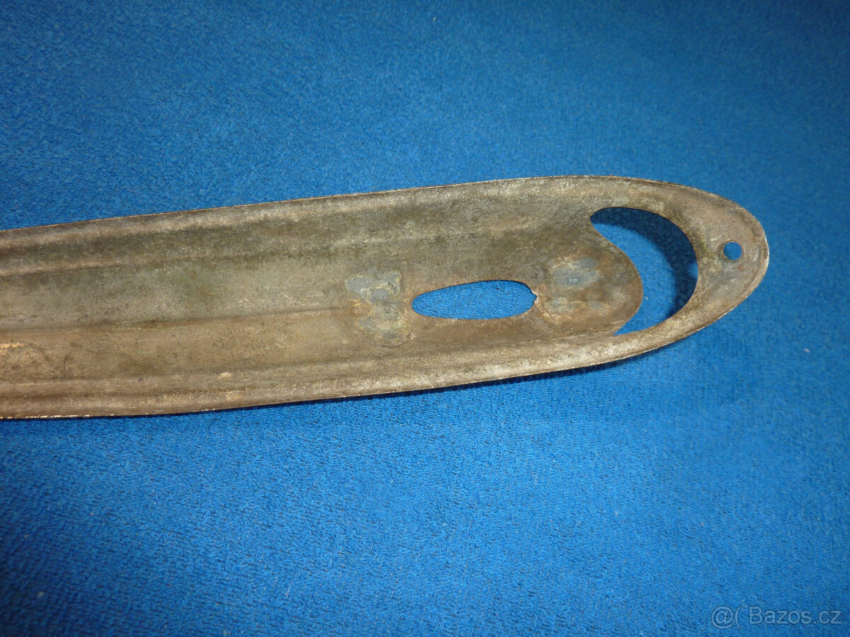 Ozdobná lišta na blatník - Škoda Tudor. - 5