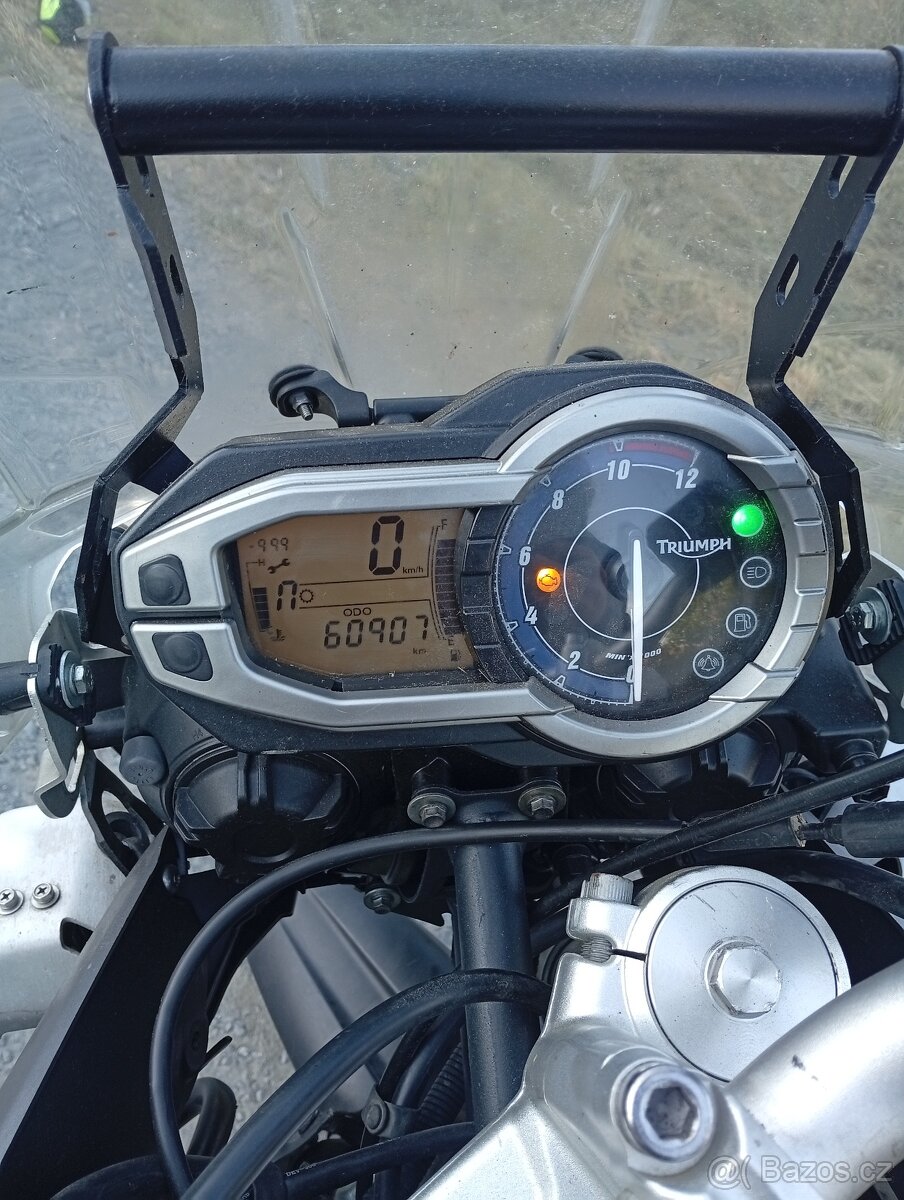 Triumph Tiger 800 XC - 5