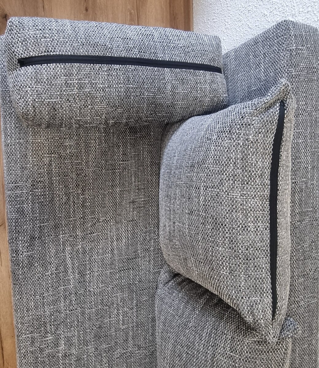 Rozkládací pohovka - 5