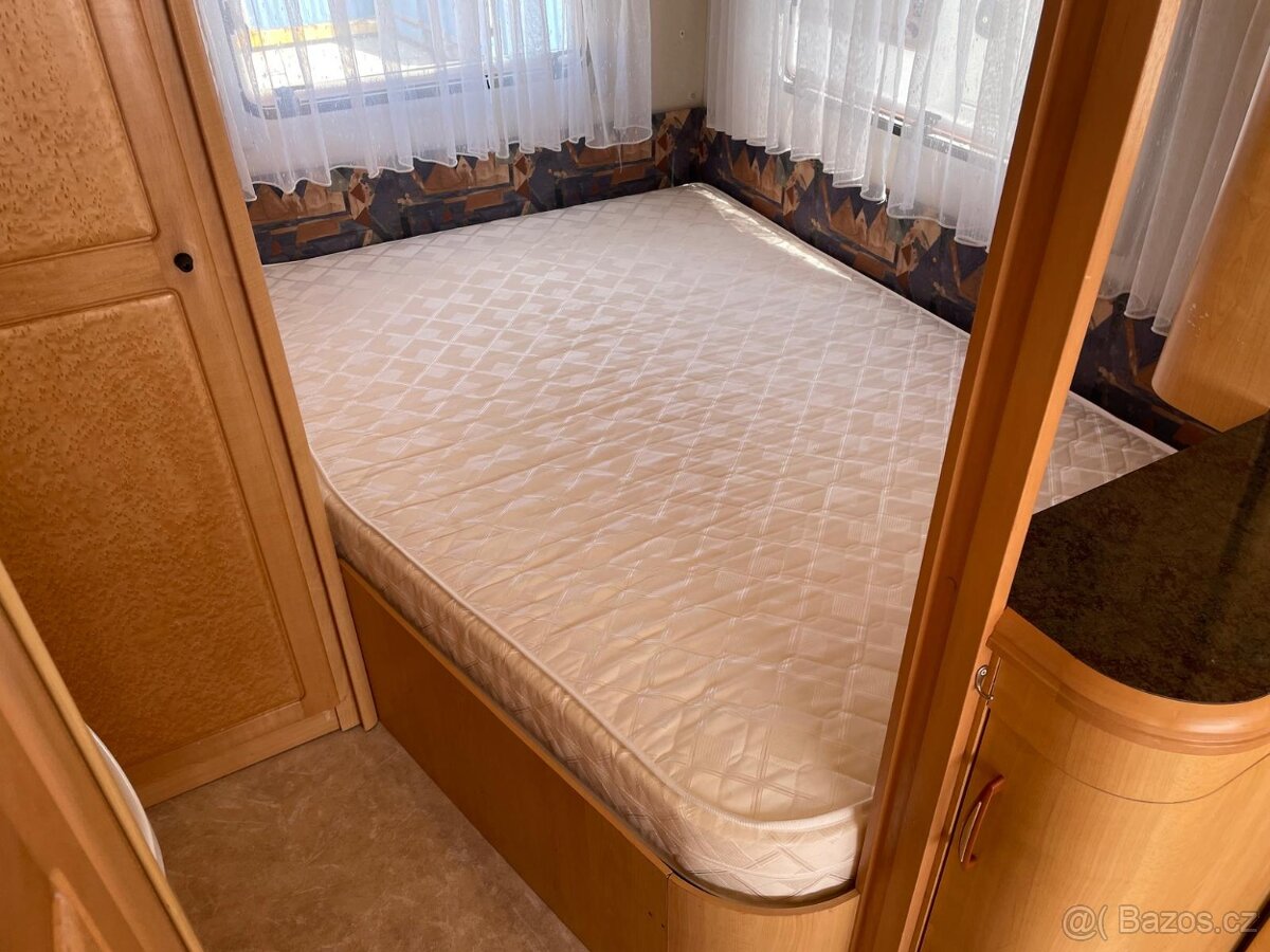 Hobby Exclusive 495, 4 osoby, bojler, sprcha, fr.postel - 5