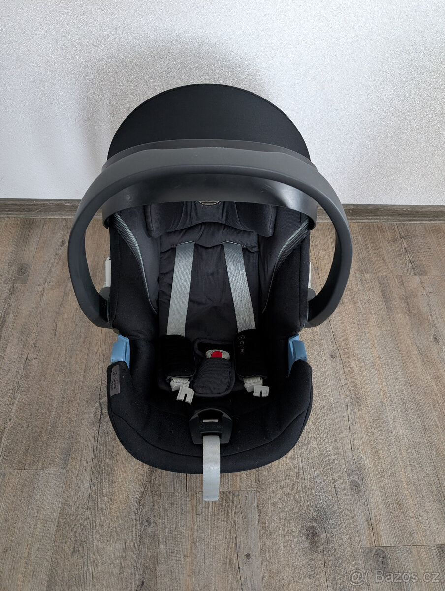 Autosedačku Cybex Aton 5 - 5