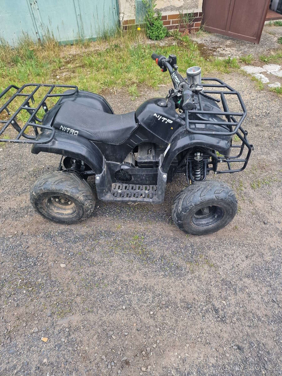 Dětská elektro-čtyrkolka
