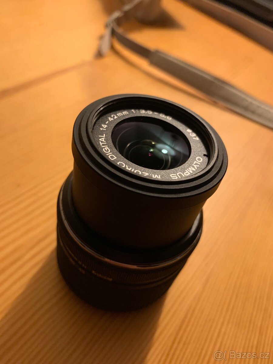 M. Zuiko digital 14-42mm F3.5-5.6 - 5
