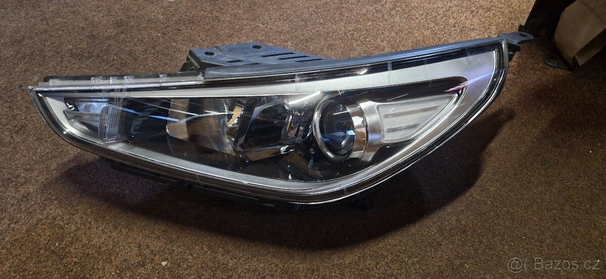 Leve predni svetlo hyundai i30 xenon led - 5