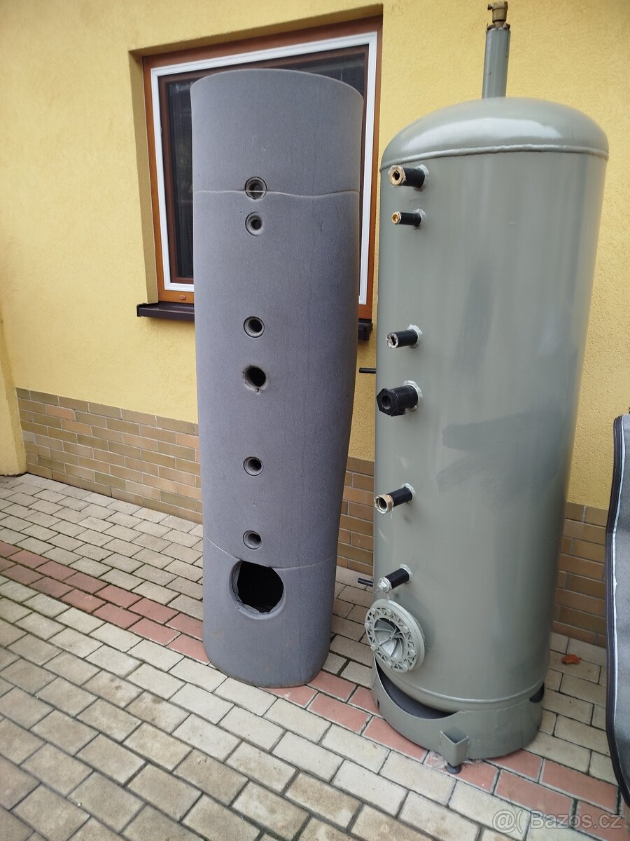 Akumulační nádrž 180l - 5