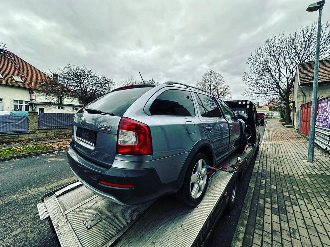 Náhradní díly Škoda Octavia 2 Scout FL kombi 12 CDA LHC LF8L - 5