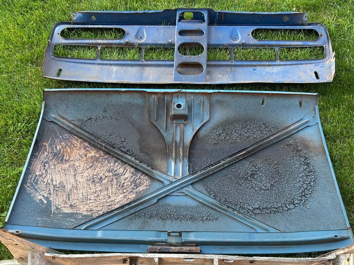 Škoda 110ls/100 - zadní kapota - 5