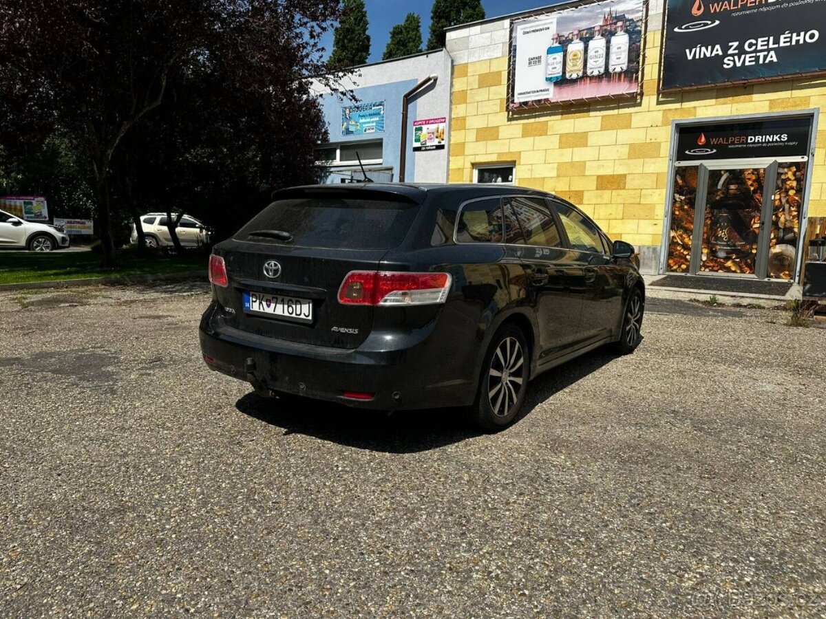 Toyota Avensis combi 2.2 D-4D Exclusive - 5