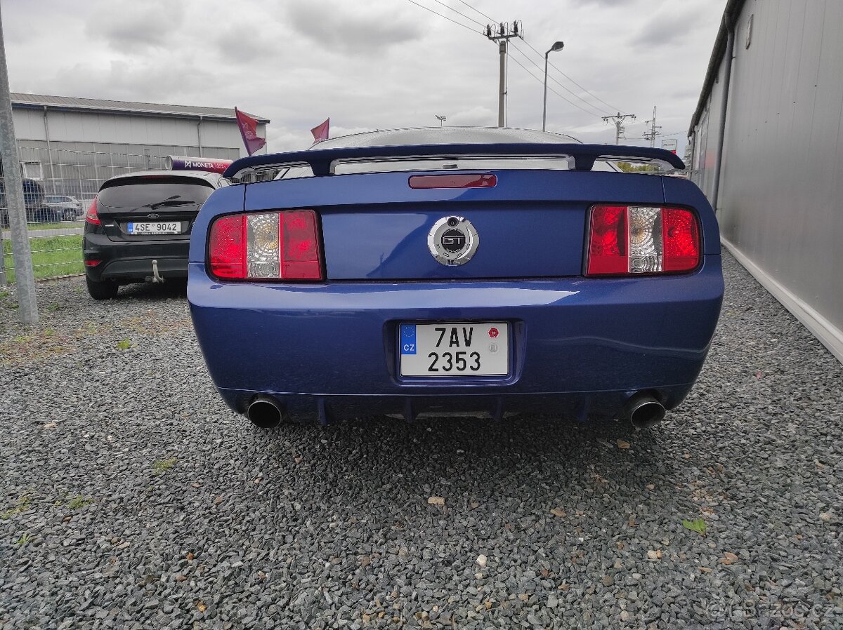 Ford Mustang CALIFORNIA SPECIAL - 5