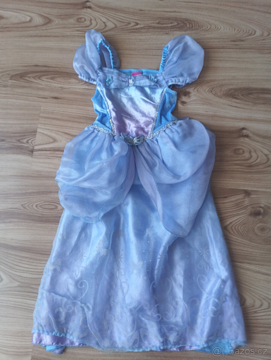 Dívčí kostýmy - 5
