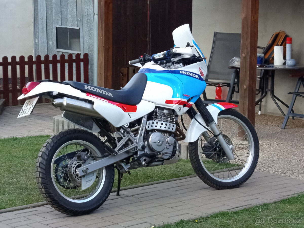 Honda NX 650 Dominator - 5
