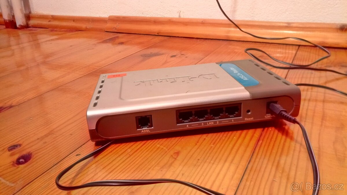 ADSL2+ router D-Link DSL-584T - 5