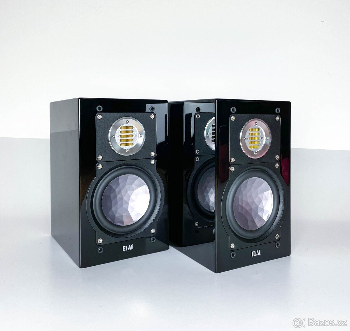 Elac BS 243 Black High Gloss - 5