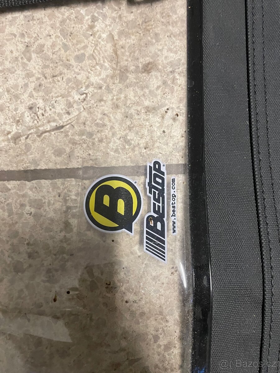 Plátěná střecha Wrangler JK