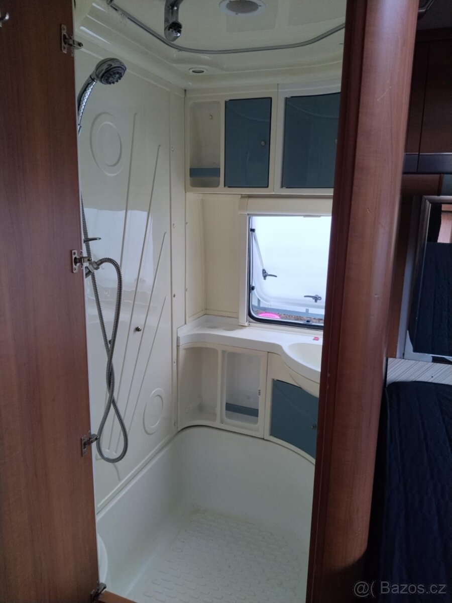 Prodám dvouosý karavan fendt Topas 590 - 5