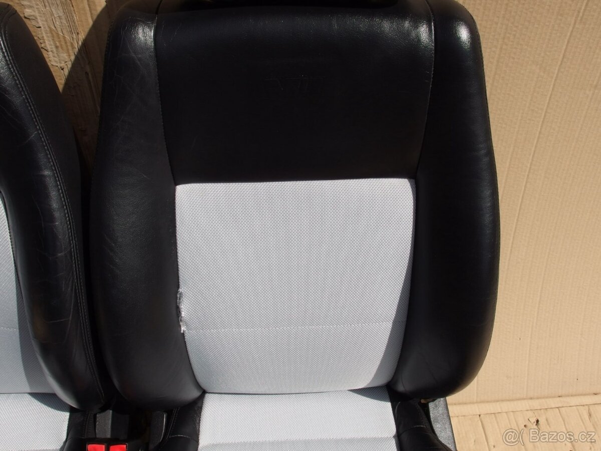 Sada sedaček Škoda Octavia I RS - 5