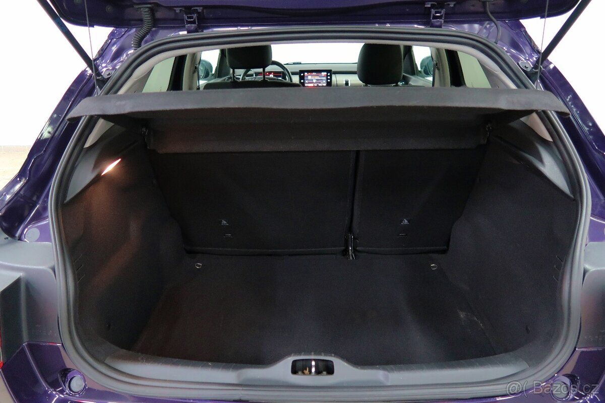 Citroen C4 Cactus, 1.2 81kW, Feel, 1.MAJ., ZÁRUKA, ROZVODY - 5