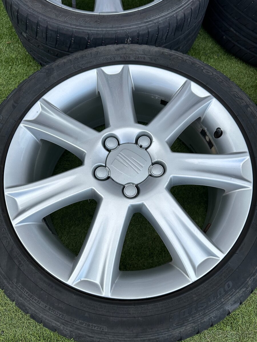 Seat leon - 225/45 R17 ORIGINÁLNÍ SADA - 5