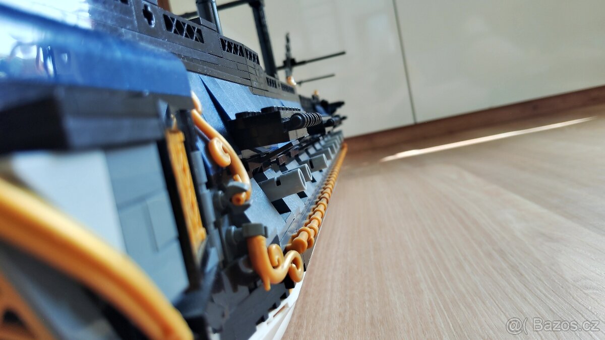 Prodám LEGO MOC La Grenouille - 5