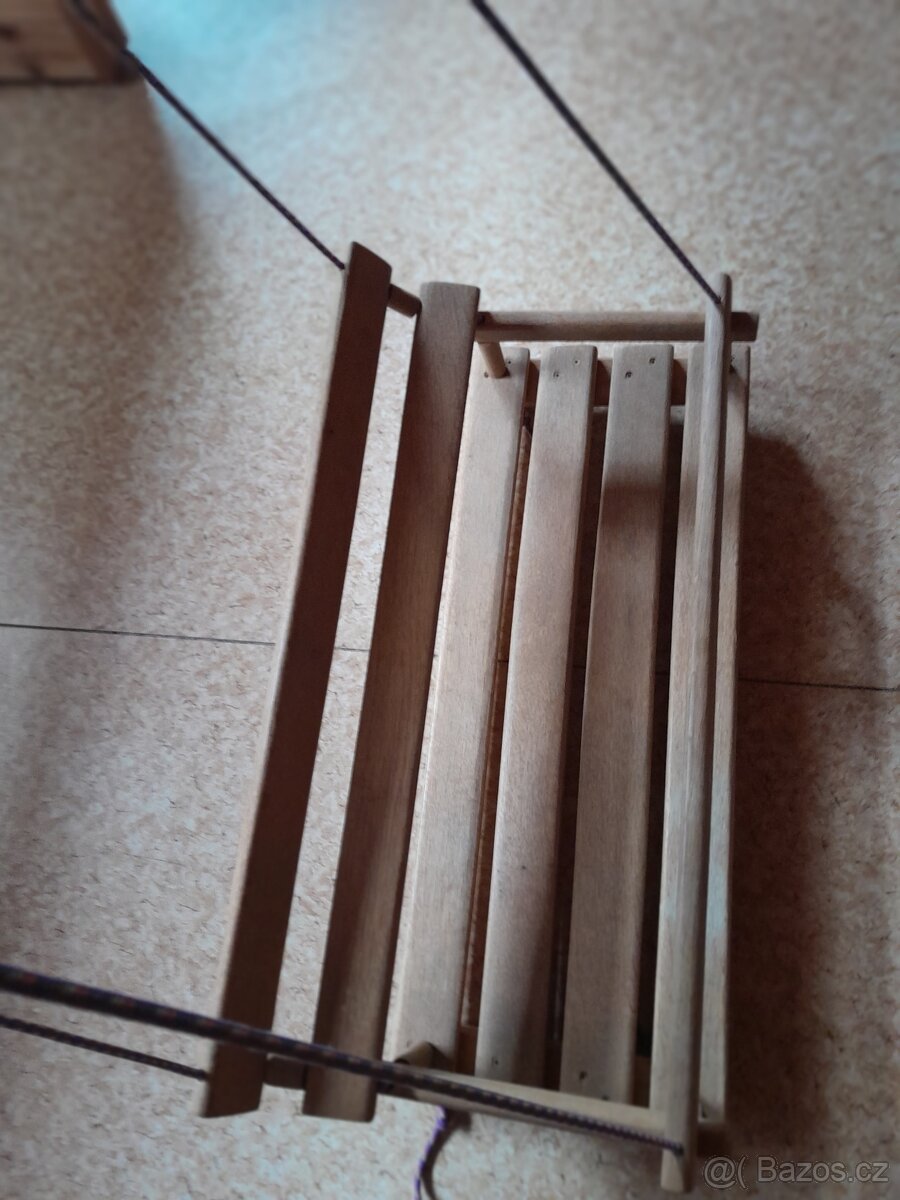 DĚTSKÁ DŘEVÉNÁ HOUPAČKA pro dvě až tři děti - 5