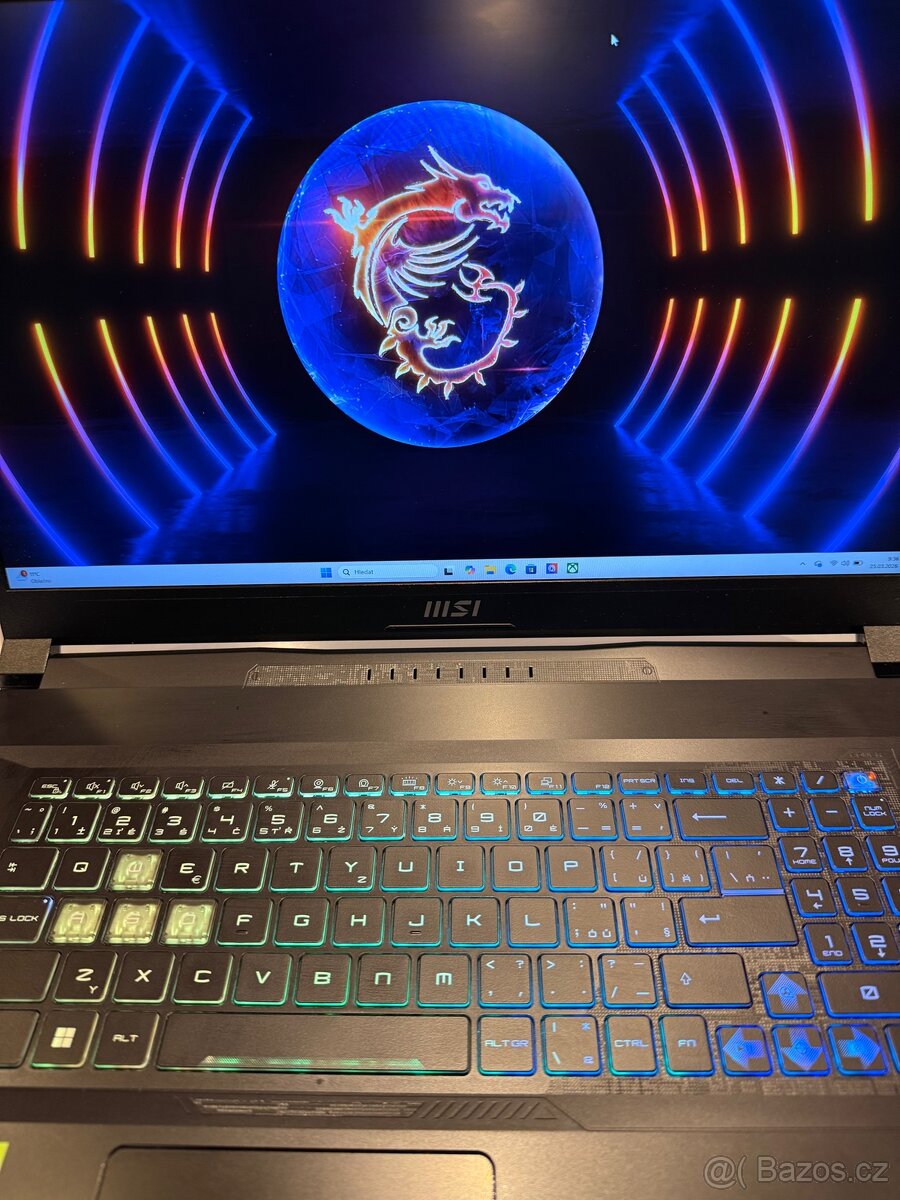 MSI Katana 17 B13VGK-1099CZ - 5