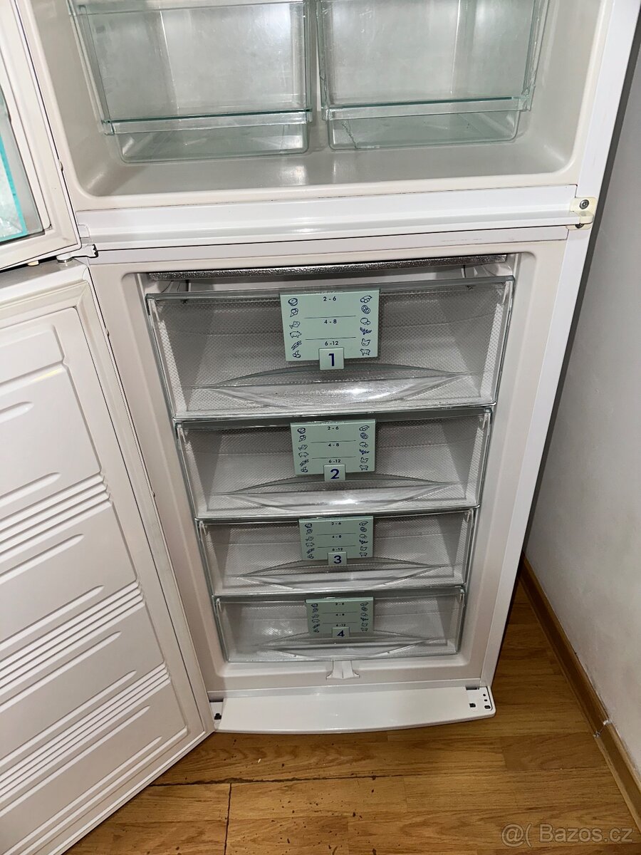 Liebherr lednice - 5