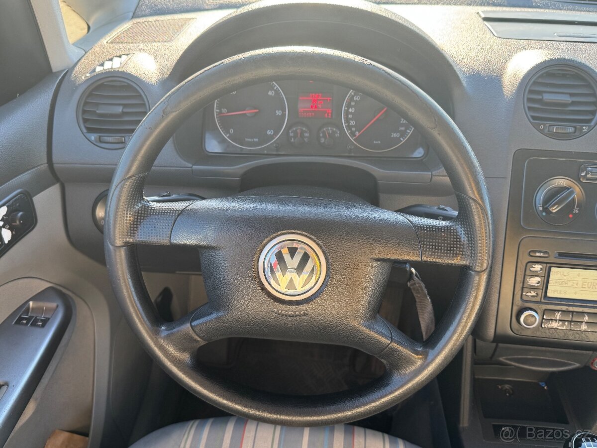 VW Caddy - 5