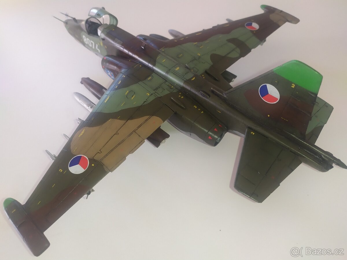 model letadla Su-25K 1/48 - 5