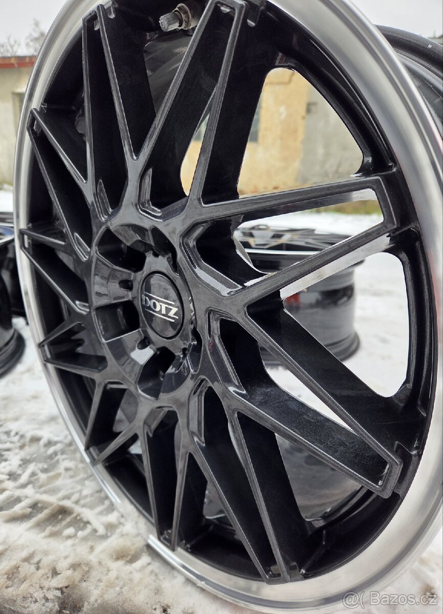 Atraktivní orig.alu DOTZ 18" 5x112 model Tanaka - 5