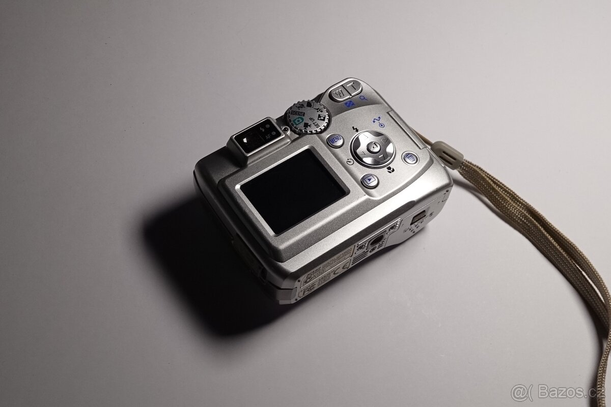 Nikon Coolpix 3200 - 5