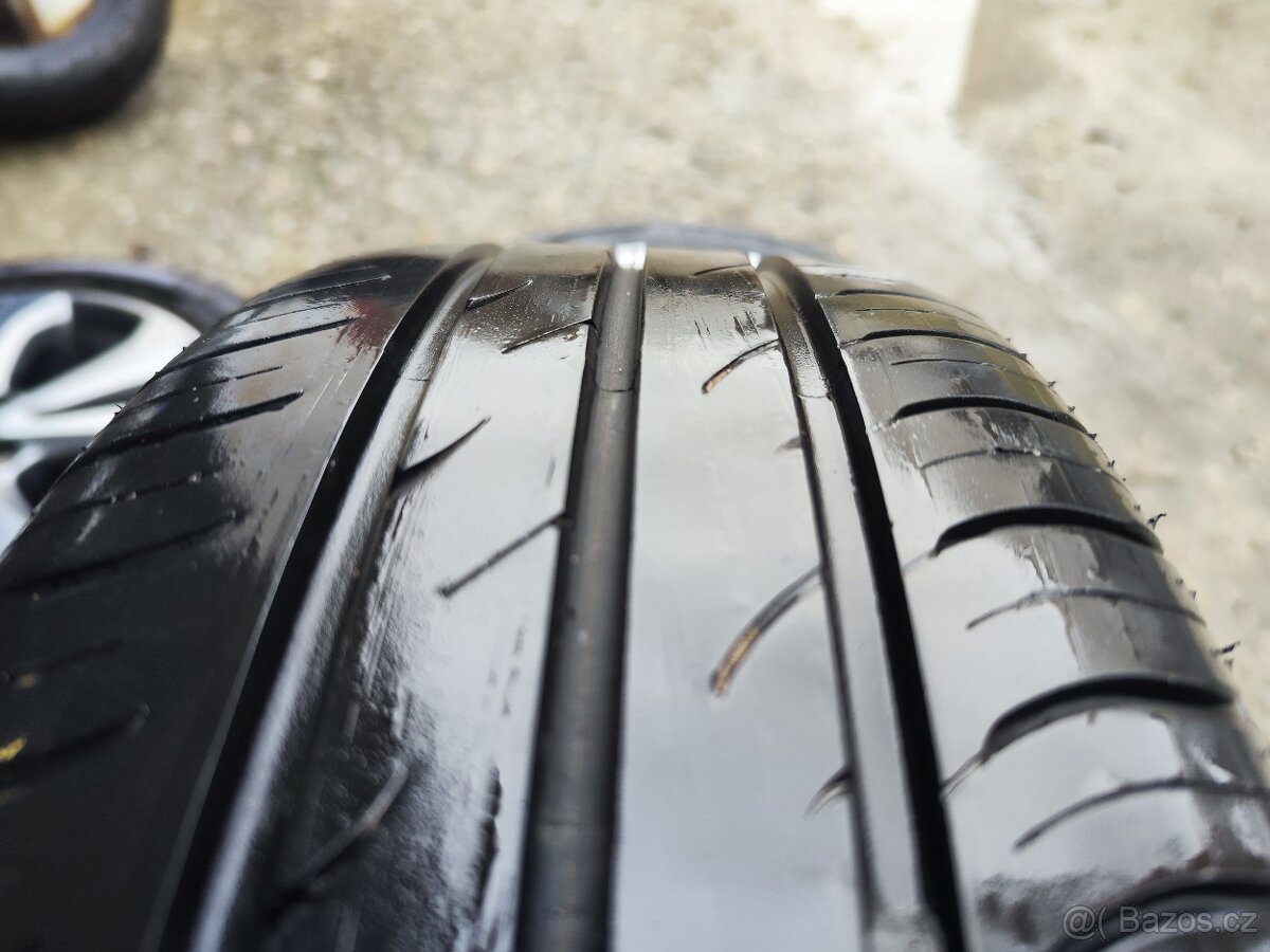 Alu Sada = 4x100 =orig. HYUNDAI= s pneu =185/55 R15 - 5