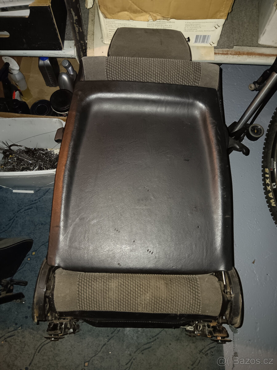 sedačky bmw e30 coupé - 5